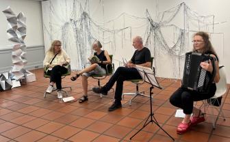 Karin Hochstatter, Lesung mit Musik